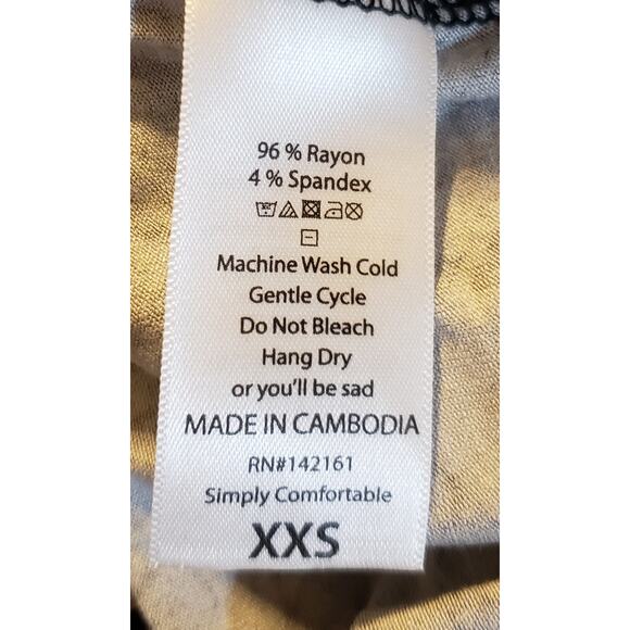 LuLaRoe Irma Women's Black Aztec print High-Lo Scoop neck Top, XX-Small, New - Picture 6 of 7